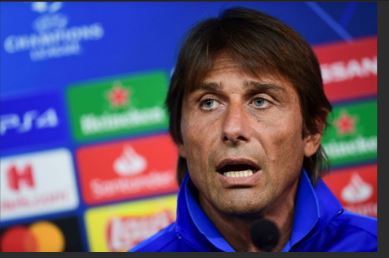  Antonio Conte menace Aurelio De Laurentiis