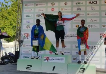 Médaille d'or pour l'Algérienne Nesrine Houili