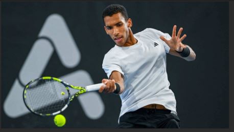 Auger-Aliassime en finale après sa victoire contre Bublik
