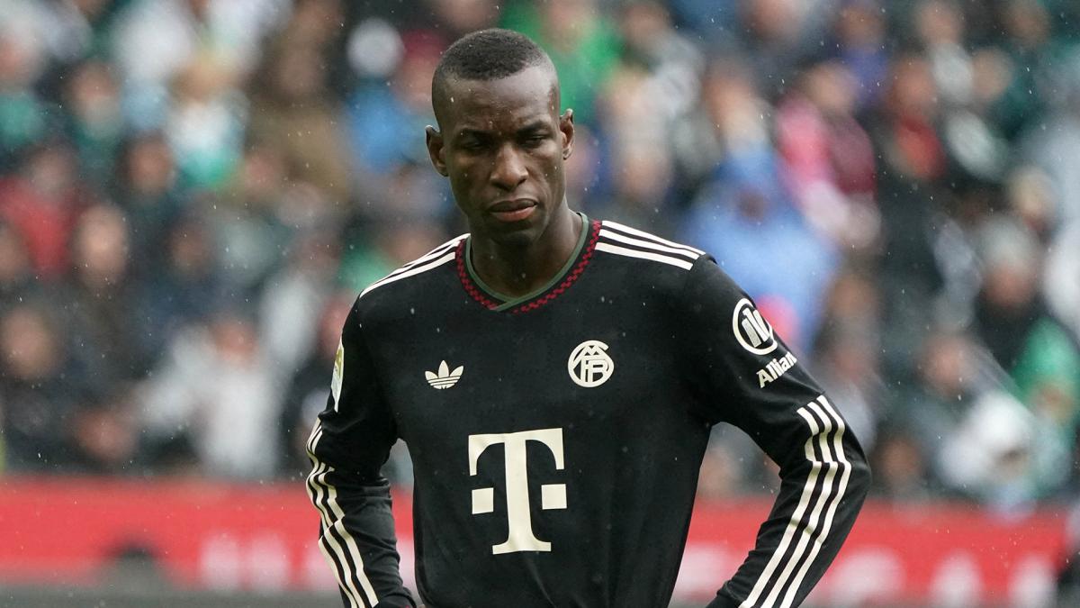 Nicolas Jackson perd complètement les pédales