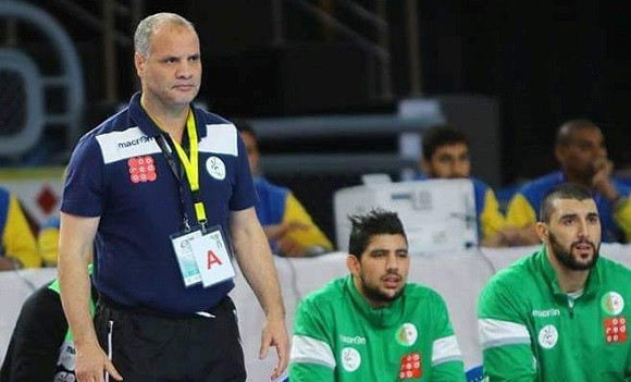 Bouchekriou dévoile une liste élargie de 33 joueurs