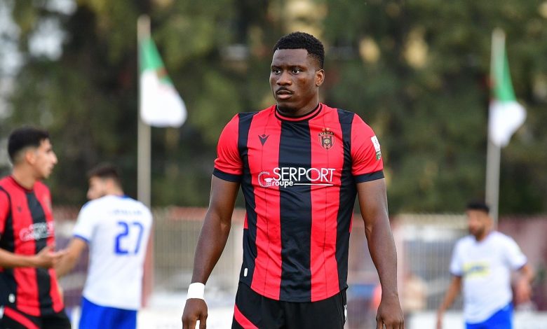 L’USM Alger résilie le contrat de l'attaquant libérien Emmanuel Ernest