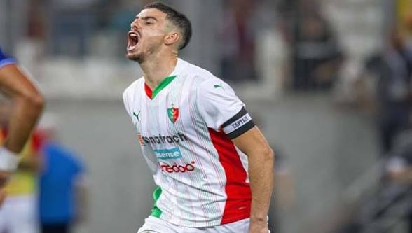 Ayoub Abdellaoui : Le capitaine se fait coach