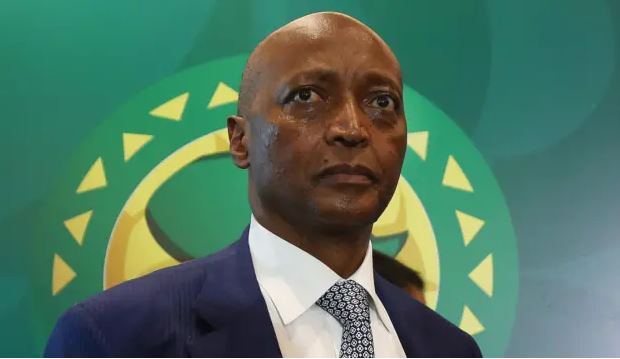 La réunion d'urgence du Comité Exécutif de la CAF  Motsepe bousculé, Véron en fuite et Lekjaa absent