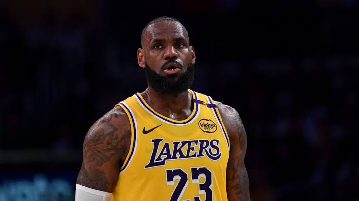 LeBron James (Lakers) s'empare d'un nouveau record