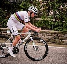 La mise au point de tadej pogacar sur la suite de sa carrière