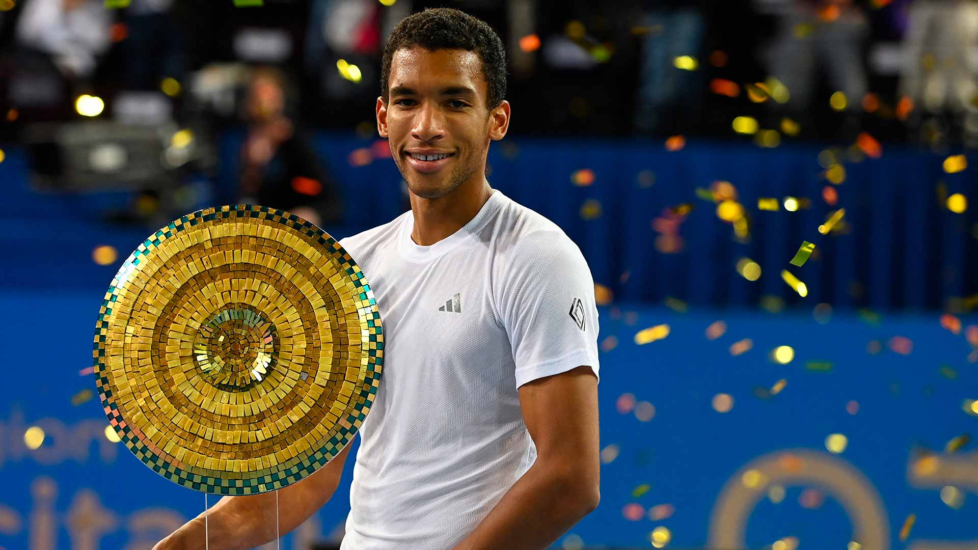 Auger-Aliassime conserve son titre