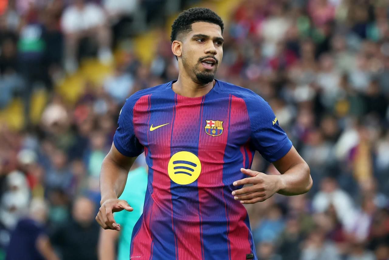 Le Barça officialise son groupe avec le retour de Ronald Araújo