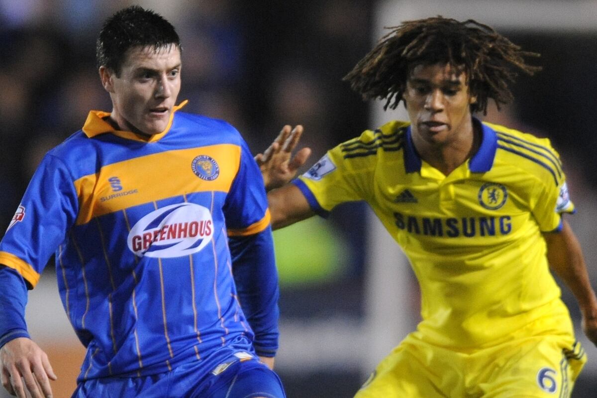 Manchester City fixe ses conditions au Barça pour Nathan Aké