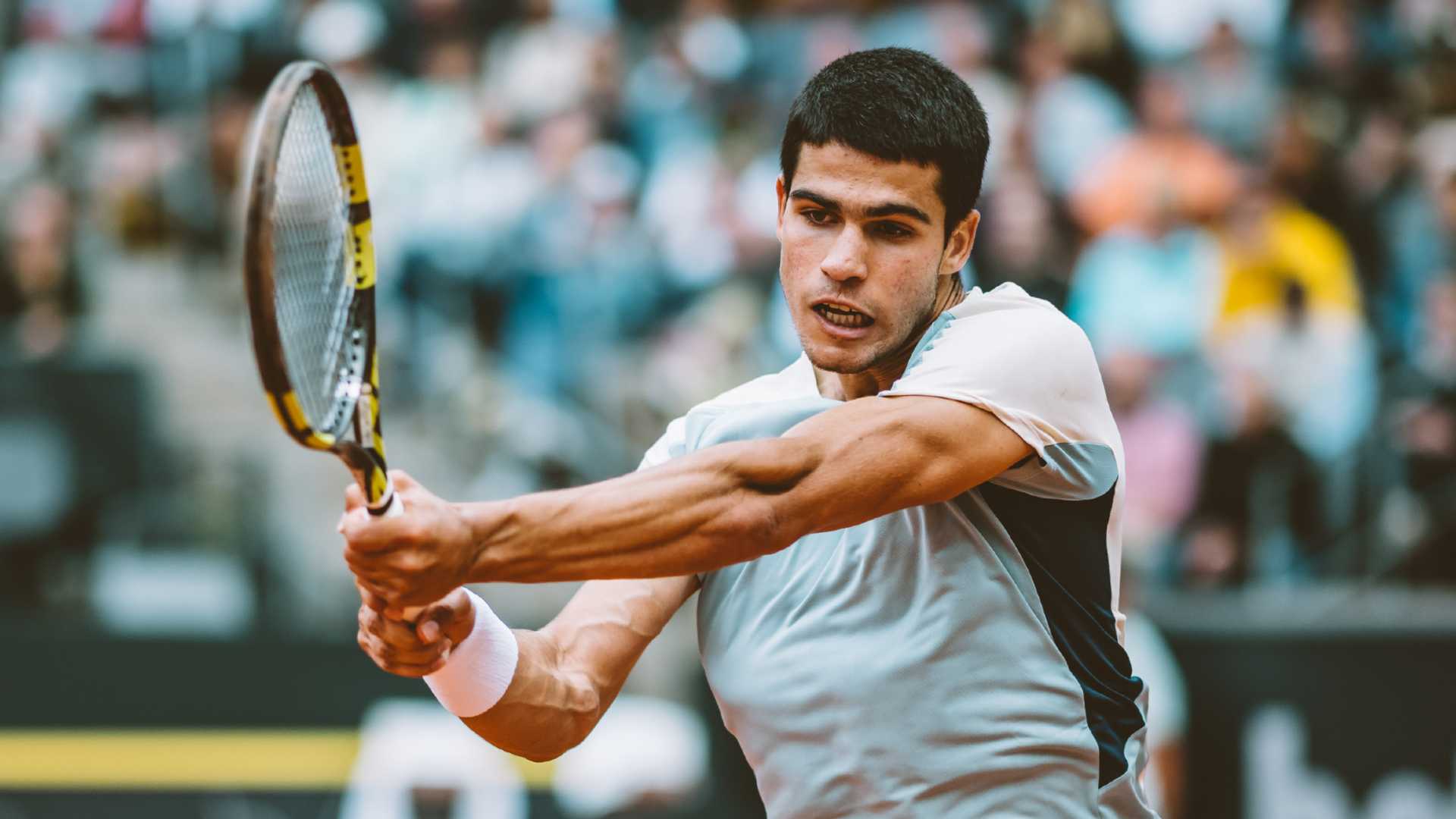 L’Espagnol Carlos Alcaraz sacré à 22 ans