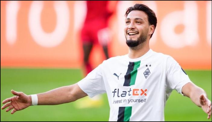 Bensebaïni marque pour la première fois après 11 matches