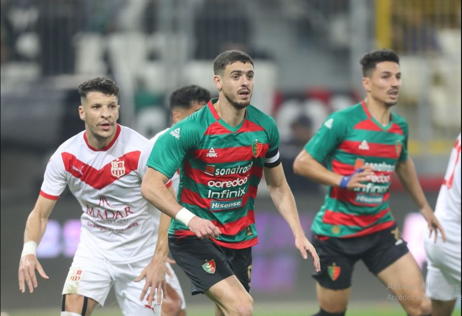 Le MCA renverse le CRB 2-1 et s’offre le derby algérois