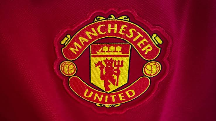 Après Rooney, Matheus Cunha tacle aussi le supporter qui ne se coupe pas les cheveux