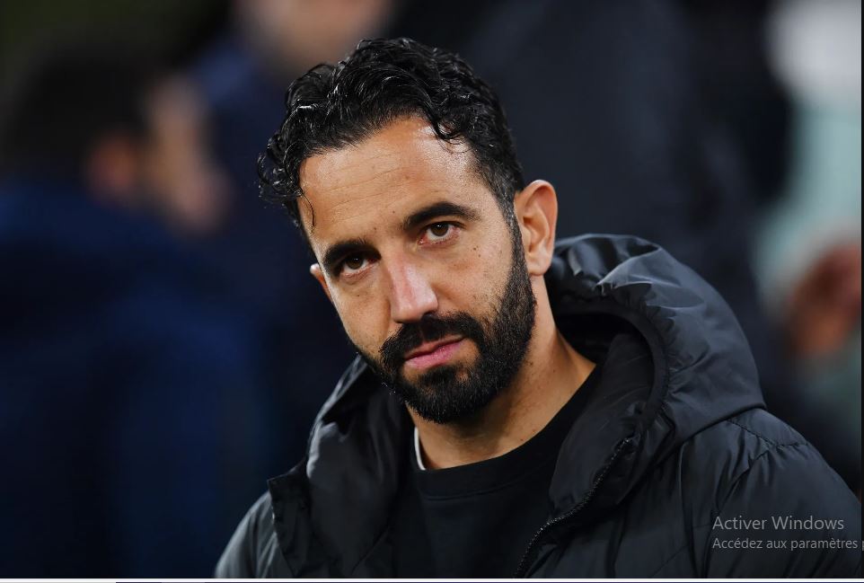 Manchester United vire Ruben Amorim !