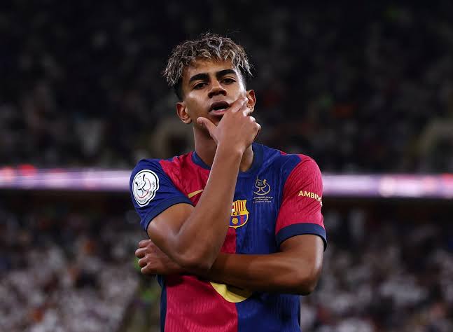 Le FC Barcelone met fin à une polémique improbable autour de Lamine Yamal