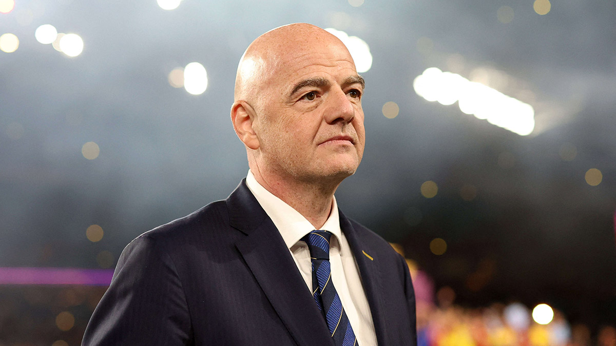 Gianni Infantino veut modifier la règle du hors-jeu