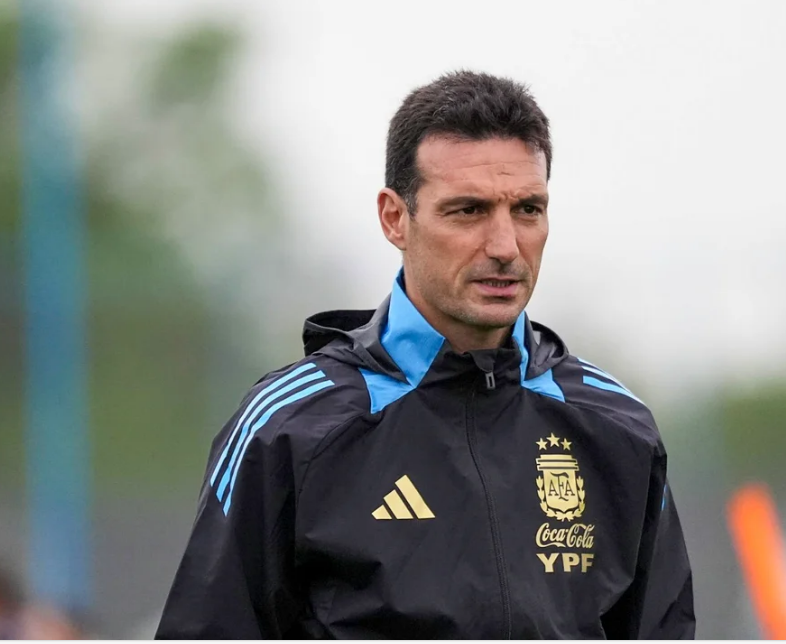 Scaloni loue l’Algérie et Petković, et met en garde contre la Jordanie