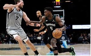 San Antonio battu à Minneapolis, le Thunder enchaîne