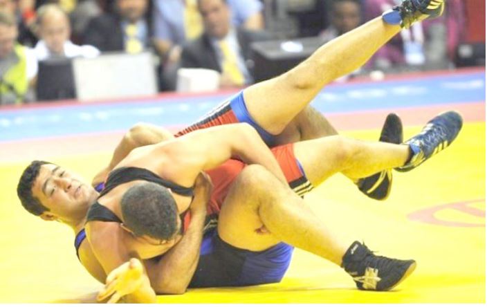 Les jeunes lutteurs d'Alger et Annaba se distinguent à Oran