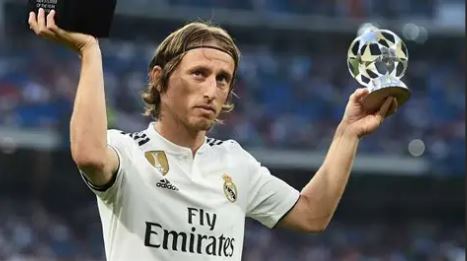 Le choix fort de Luka Modric sur CR7 et Messi