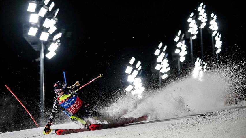 Shiffrin remporte le slalom de Courchevel