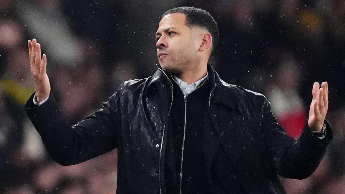 Liam Rosenior s’en prend à Arsenal